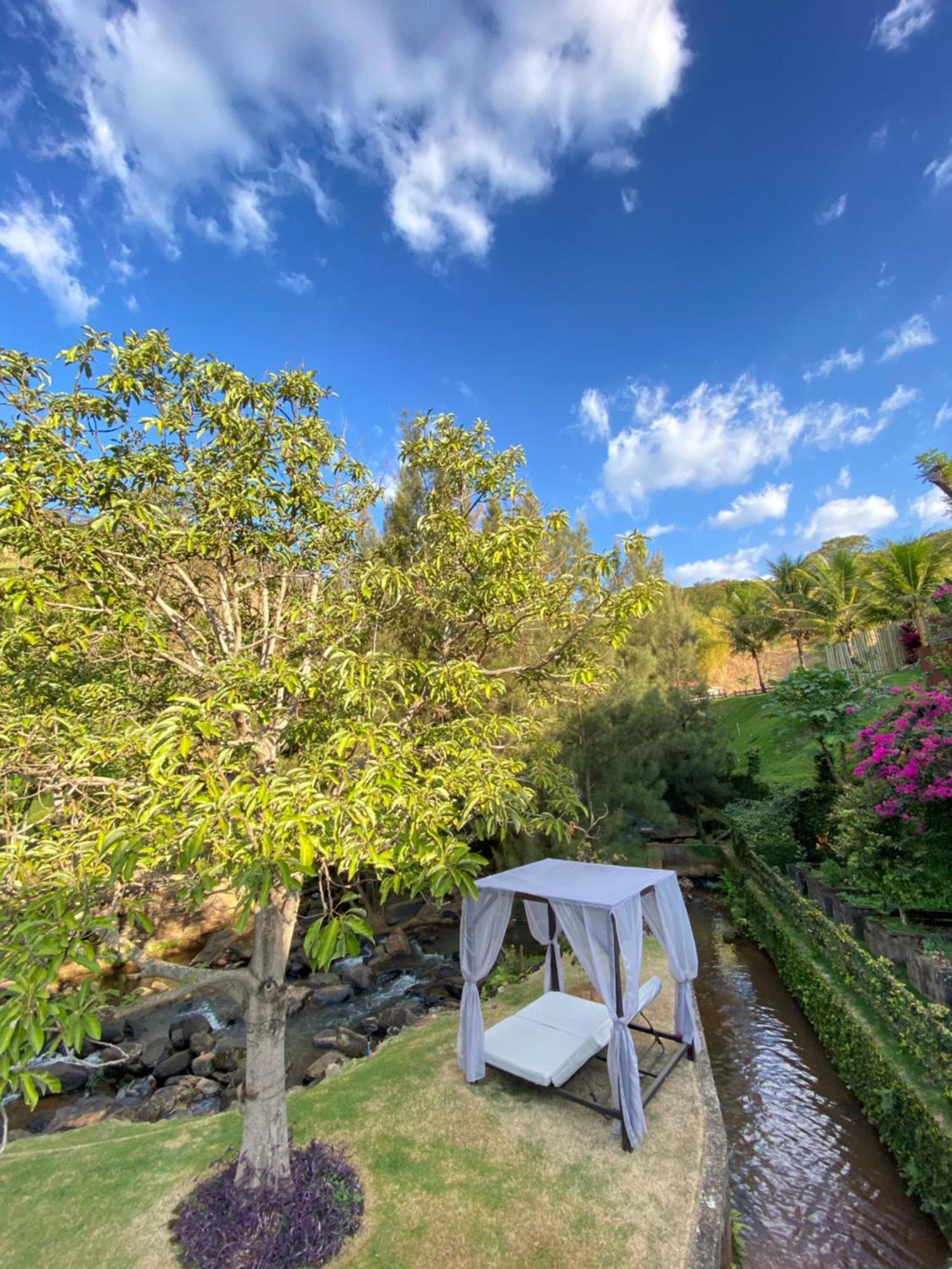 Fazenda Cachoeira Boutique Hotel Caratinga Bagian luar foto